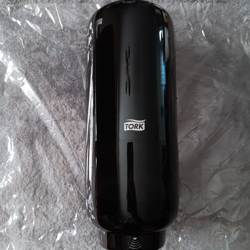 NEW TORK Intuition Sensor Soap Dispenser Black (57-16-08)